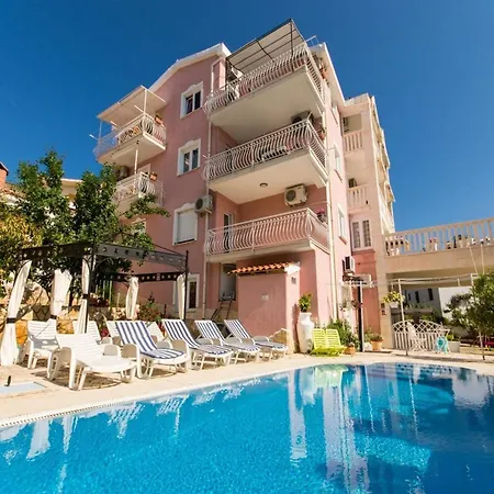 Stil - Two Bedroom With Terrace And Sea View Premium * Trogir