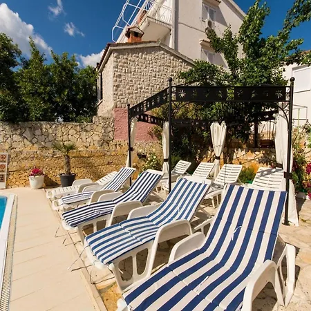 Stil - Two Bedroom With Terrace And Sea View Premium Apartment Trogir