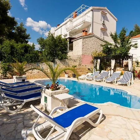 Stil - Two Bedroom With Terrace And Sea View Premium Apartmán *